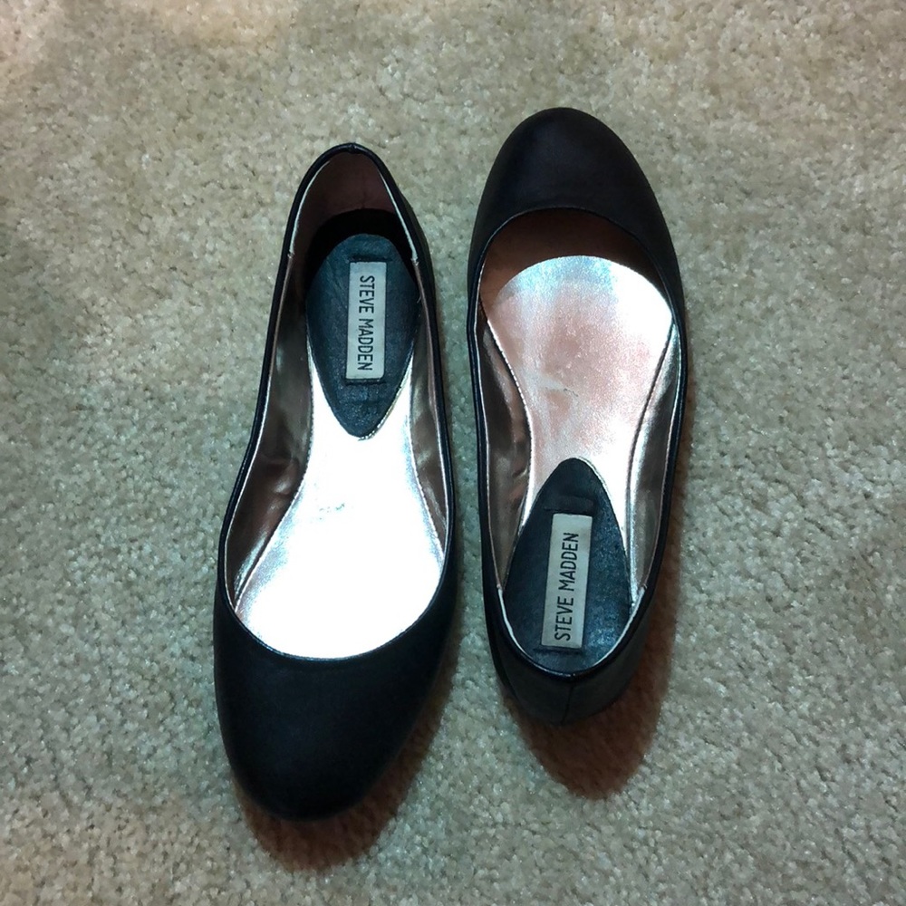 Steve Madden flats size 8